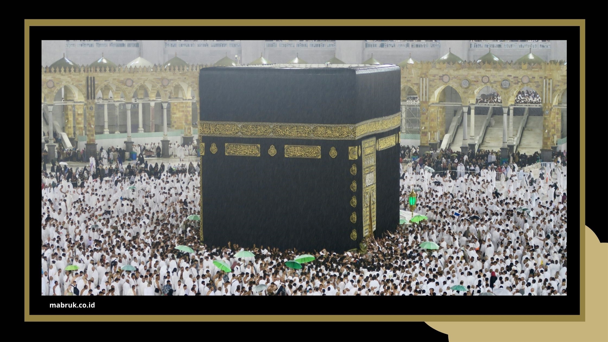 perbedaan umroh reguler dan backpacker