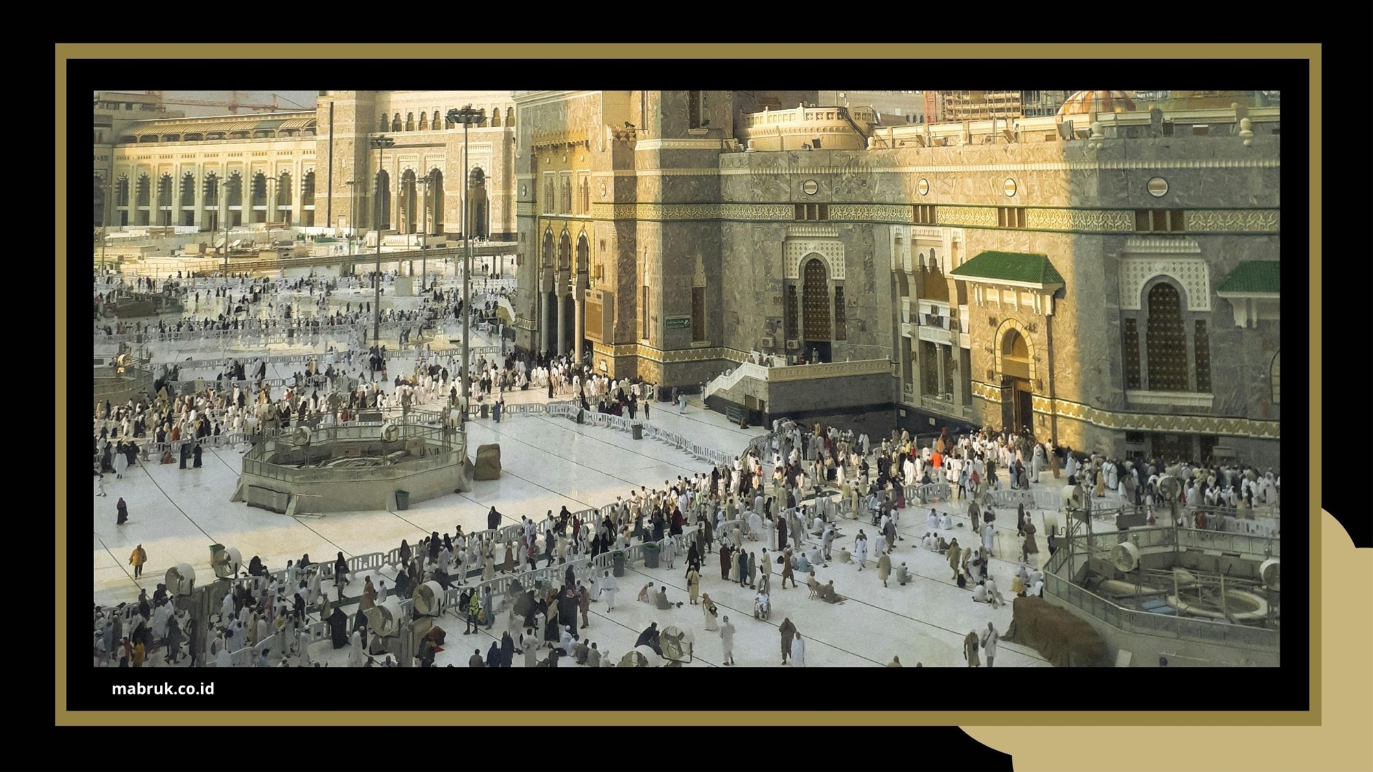 perlengkapan umroh kala musim dingin di mekkah